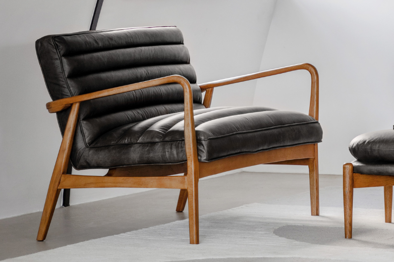 The Thames Sofa