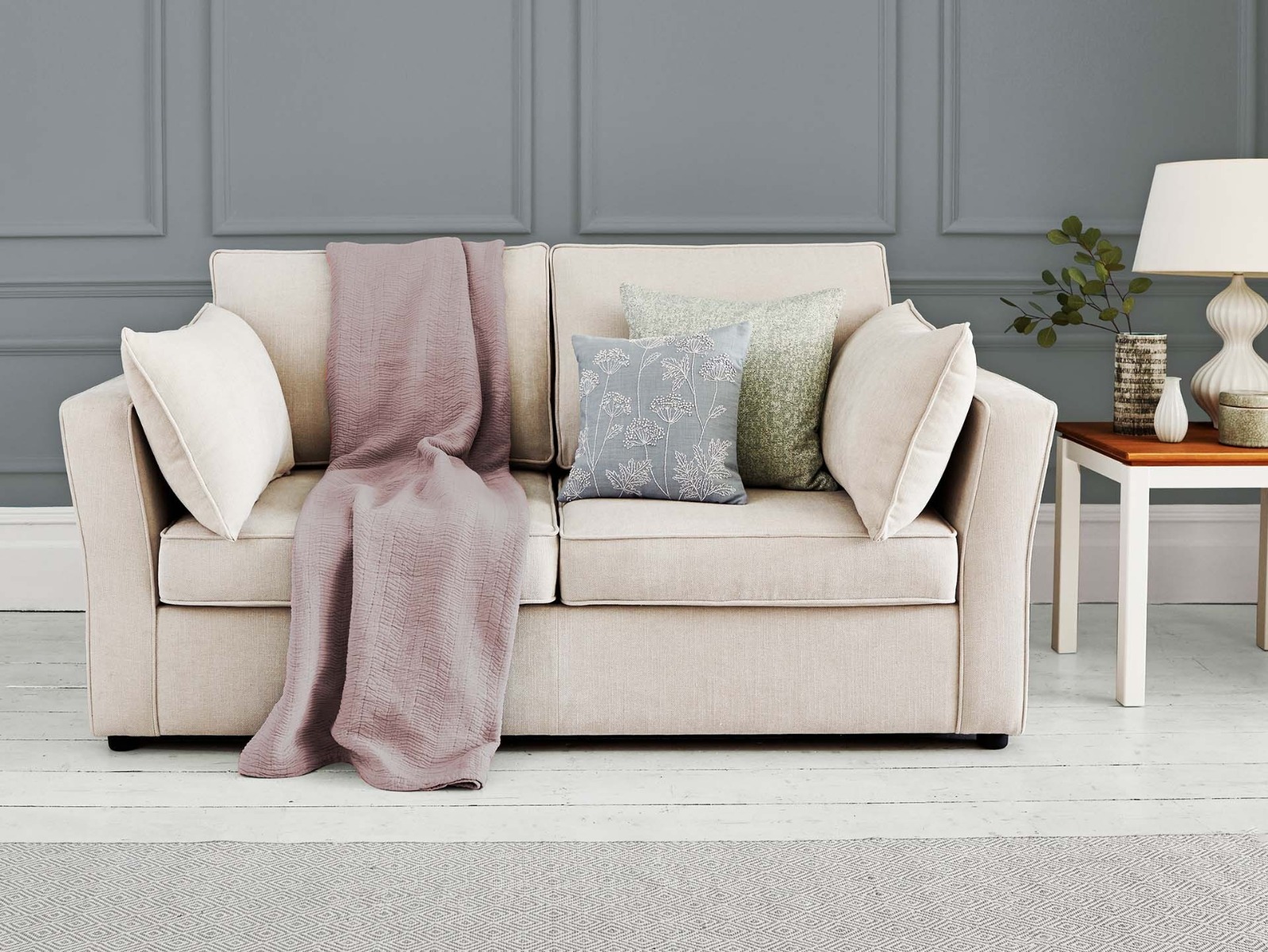 The Amesbury Sofa 3.5 Seater