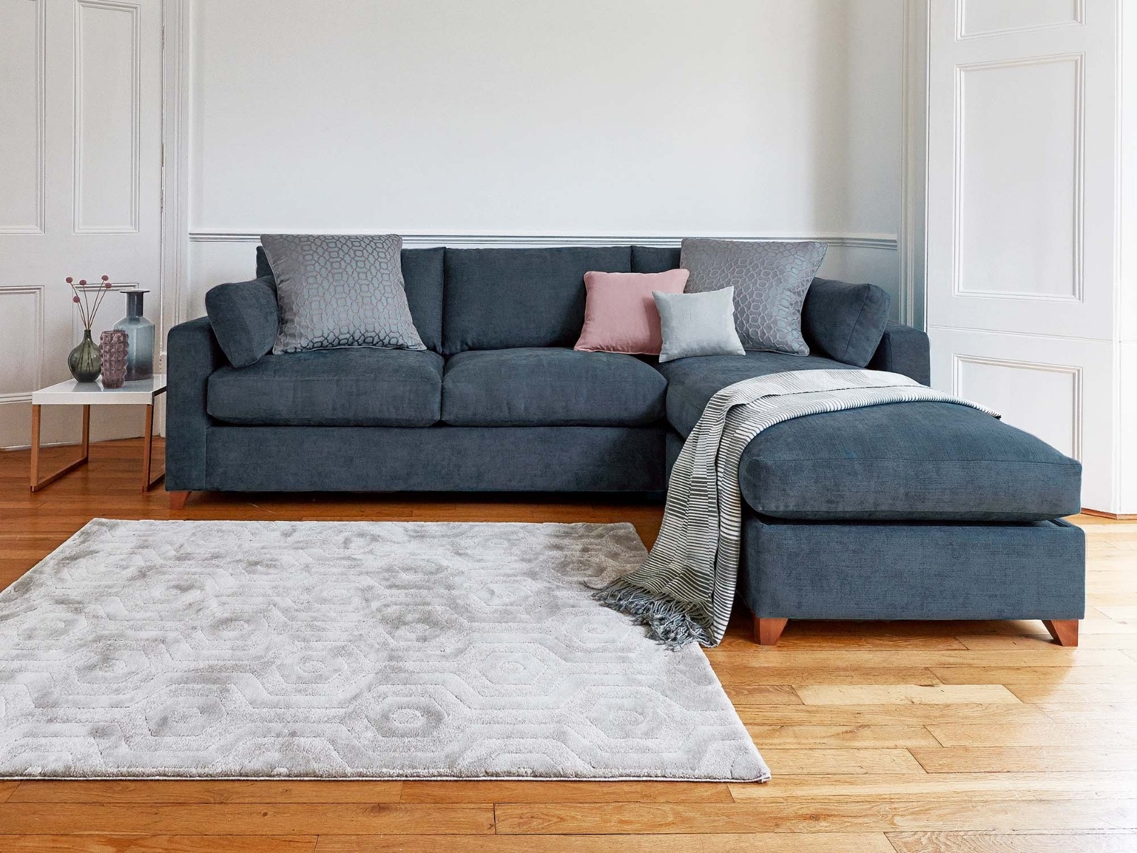The Ashwell Chaise Storage Sofa