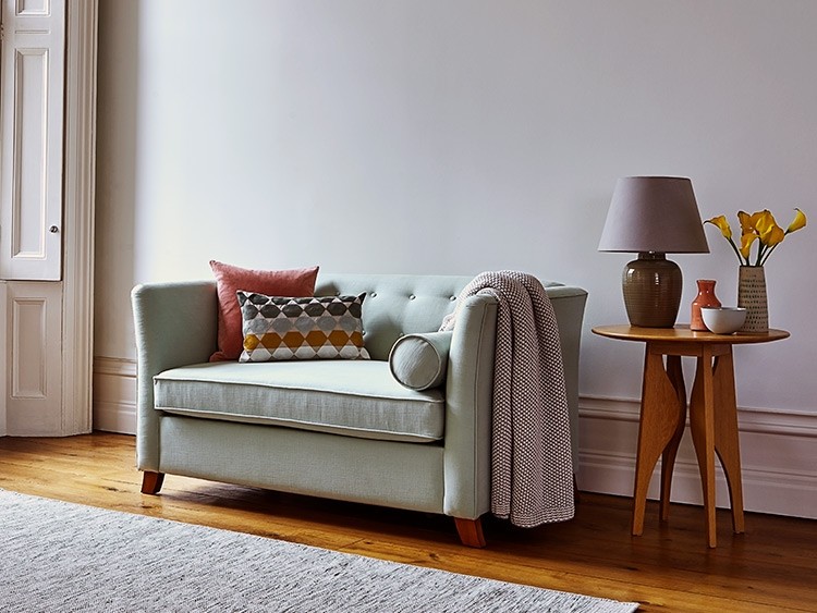 Love Seats: Feel The Love